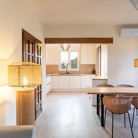 Alosa Balcon - Renovated 1st Floor - Pool - Garden Appartamento *