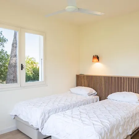 Alosa Balcon - Renovated 1st Floor - Pool - Garden 塞雷